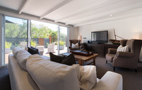 Capella Villa 1 - Kalgoorlie Accommodation 6