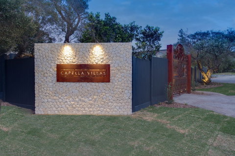 Capella Villa 1 - Kalgoorlie Accommodation 3