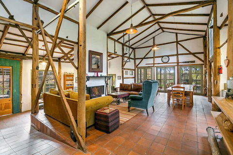 Taradale House Estate - Kalgoorlie Accommodation 3