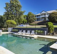 Hamptons Hinterland Retreat - Kalgoorlie Accommodation