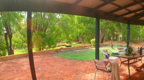 Yallingup Pet Friendly Bush Retreat - Kalgoorlie Accommodation 3