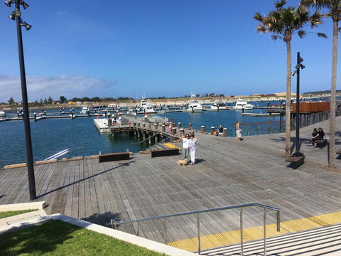 SHELLHARBOUR BEACH COTTAGE 1 Minute Walk To Beach Flags In Summer - Kalgoorlie Accommodation 2