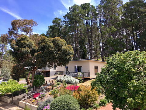Karawatha Cottages B&B - Kalgoorlie Accommodation 0