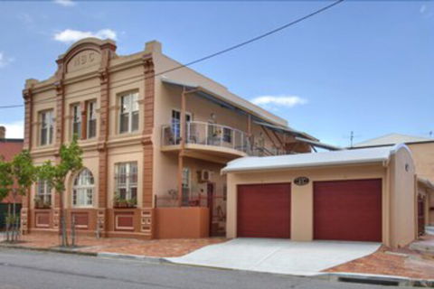 Newcastle Terraces & Apartments NBC Apartments - Kalgoorlie Accommodation 0