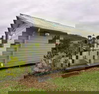 Mena Creek Flower House - Kalgoorlie Accommodation