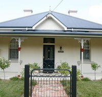 Encores Delkeith Cottage - Kalgoorlie Accommodation