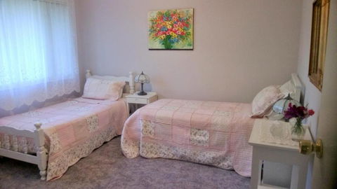 Butterfly Cottage - Kalgoorlie Accommodation 2