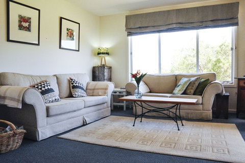 FALMOUTH Seadrift Cottage - Kalgoorlie Accommodation 0