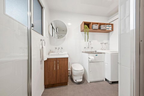 Renmark River Villas & Boats & Bedzzz - Kalgoorlie Accommodation 2