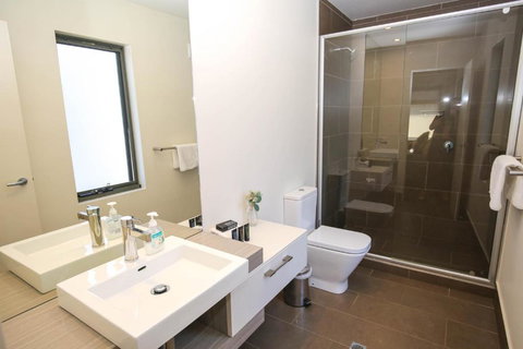 Chapter 11 Delany - Kalgoorlie Accommodation 6