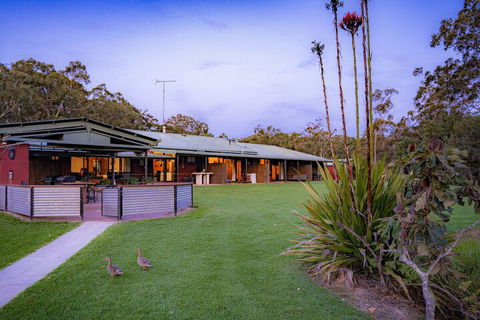 Waterfall Springs Retreat And Wildlife Sanctuary - Kalgoorlie Accommodation 4