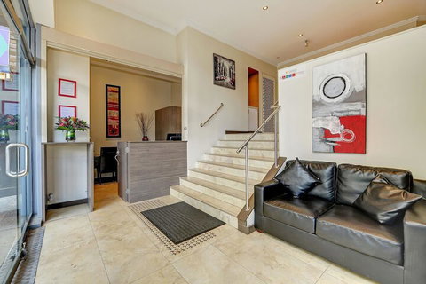 Best Western Plus Camperdown Suites - Kalgoorlie Accommodation 2