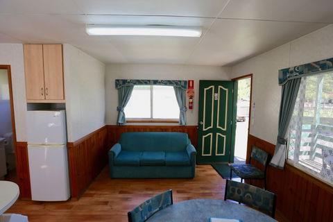Jenolan Holiday Park - Campsite - Kalgoorlie Accommodation 6