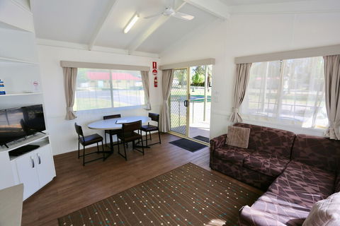 Jenolan Holiday Park - Campsite - Kalgoorlie Accommodation 2