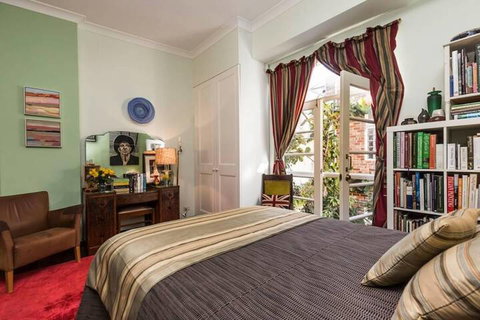 Historic Cottage - Kalgoorlie Accommodation 3