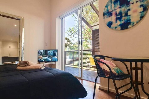 Terrace Apartment With City Views - Kalgoorlie Accommodation 6