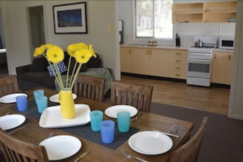 Robinsons Cabin - Kalgoorlie Accommodation 5