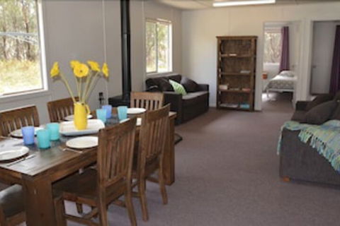 Robinsons Cabin - Kalgoorlie Accommodation 2