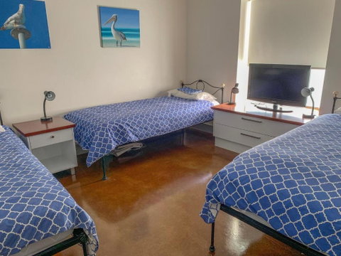 Walshys Shack - Kalgoorlie Accommodation 4