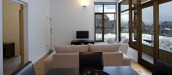 Triggerplant 1 - Kalgoorlie Accommodation 2