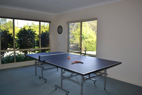 Clerevale Vacation Home - Kalgoorlie Accommodation 2