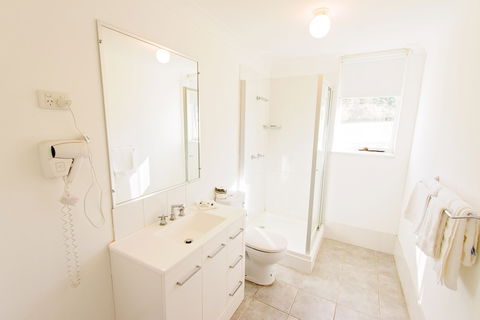 Audrey Wilkinson Vineyard - Kalgoorlie Accommodation 5
