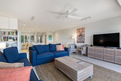 Comfortable & Stylish With Rooftop Spa - Kalgoorlie Accommodation 5