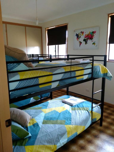 Heartland Hideaway - Kalgoorlie Accommodation 2