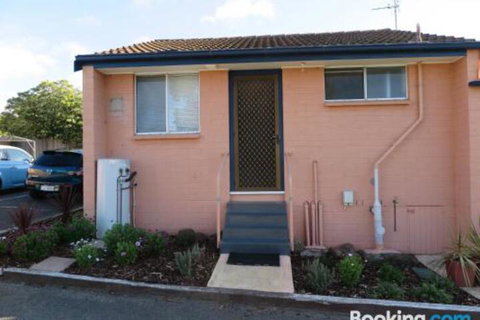 Beachside Rest - Kalgoorlie Accommodation 0