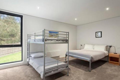 Cypress Hill - Kalgoorlie Accommodation 2