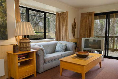 Discobolus 2 - Kalgoorlie Accommodation 5