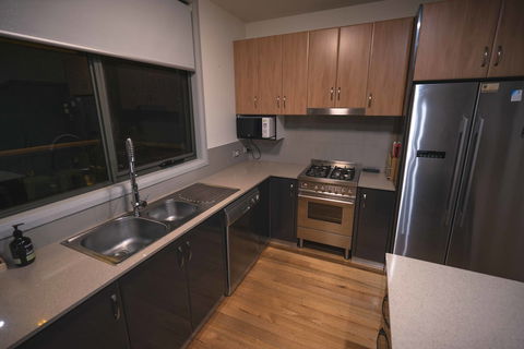 Dacelo - Kalgoorlie Accommodation 2