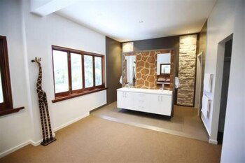 Nahmahlu - Kalgoorlie Accommodation 4