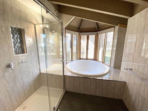 Crystal Brook - Kalgoorlie Accommodation 2