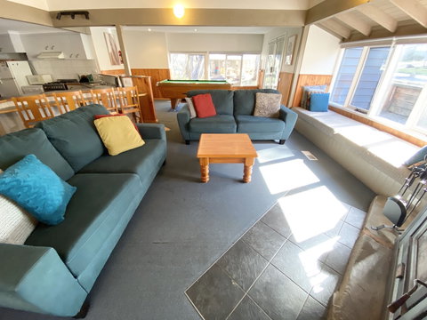 Crystal Brook - Kalgoorlie Accommodation 5