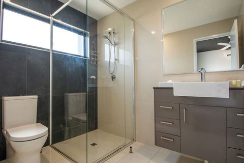 Magnum Serviced Apartments - Kalgoorlie Accommodation 6