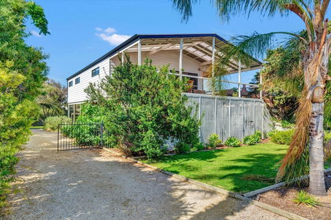 Zephyr Shores - Kalgoorlie Accommodation 1