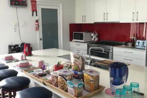 M & Ts Waterfront Bed & Breakfast - Kalgoorlie Accommodation 3