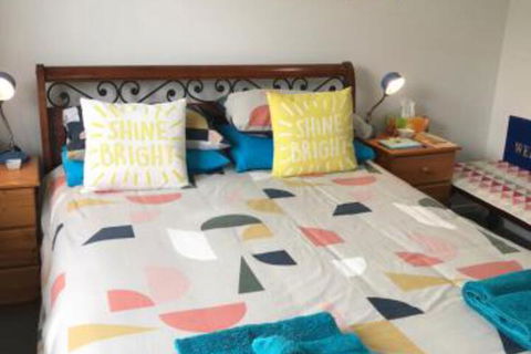 M & Ts Waterfront Bed & Breakfast - Kalgoorlie Accommodation 7