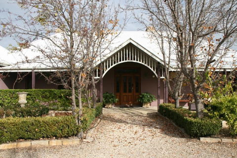 Nirvana Vista Estate - Kalgoorlie Accommodation 5