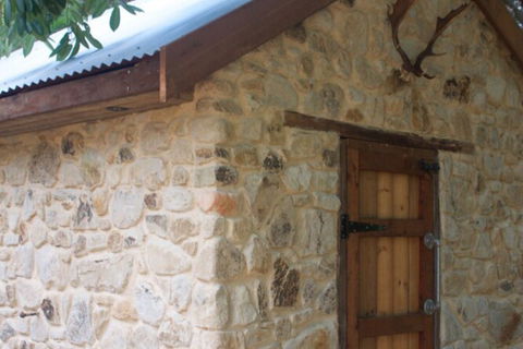 Longwood Retreat - Kalgoorlie Accommodation 2