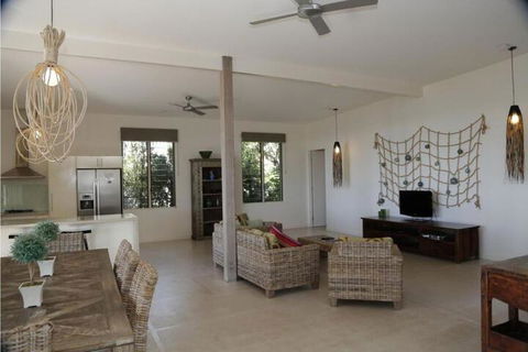The Boat House - Kalgoorlie Accommodation 5
