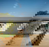 Kirsten Accommodation Parkes - Kalgoorlie Accommodation