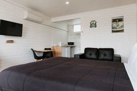 Anchor Wheel Motel - Kalgoorlie Accommodation 3