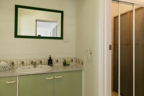 Anchor Wheel Motel - Kalgoorlie Accommodation 2