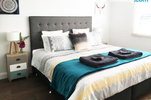 Audreys Nowra - Kalgoorlie Accommodation 5