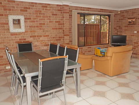 Hill Top Water & Bush Views - Kalgoorlie Accommodation 6