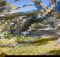 Ecocrackenback 10 'Sustainable chalet close to the slopes.' - Kalgoorlie Accommodation