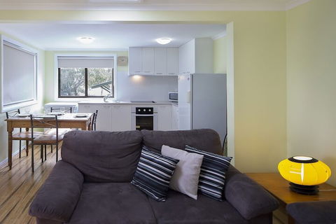 Maxs Place 2 - Kalgoorlie Accommodation 2