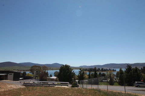 Poley Cow Studio - Kalgoorlie Accommodation 6